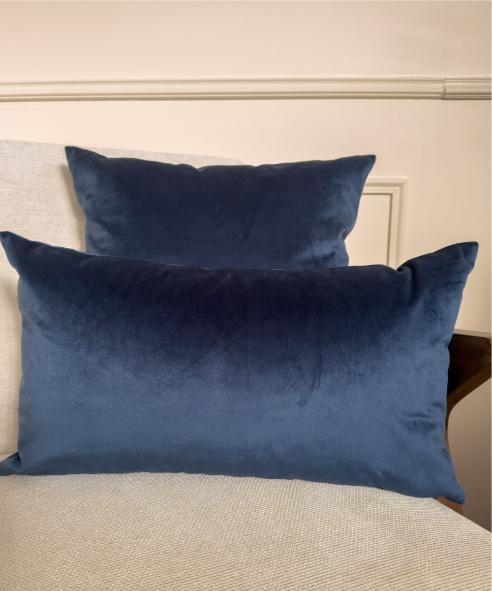 Coussin en velours couleur marine #couleur_marine