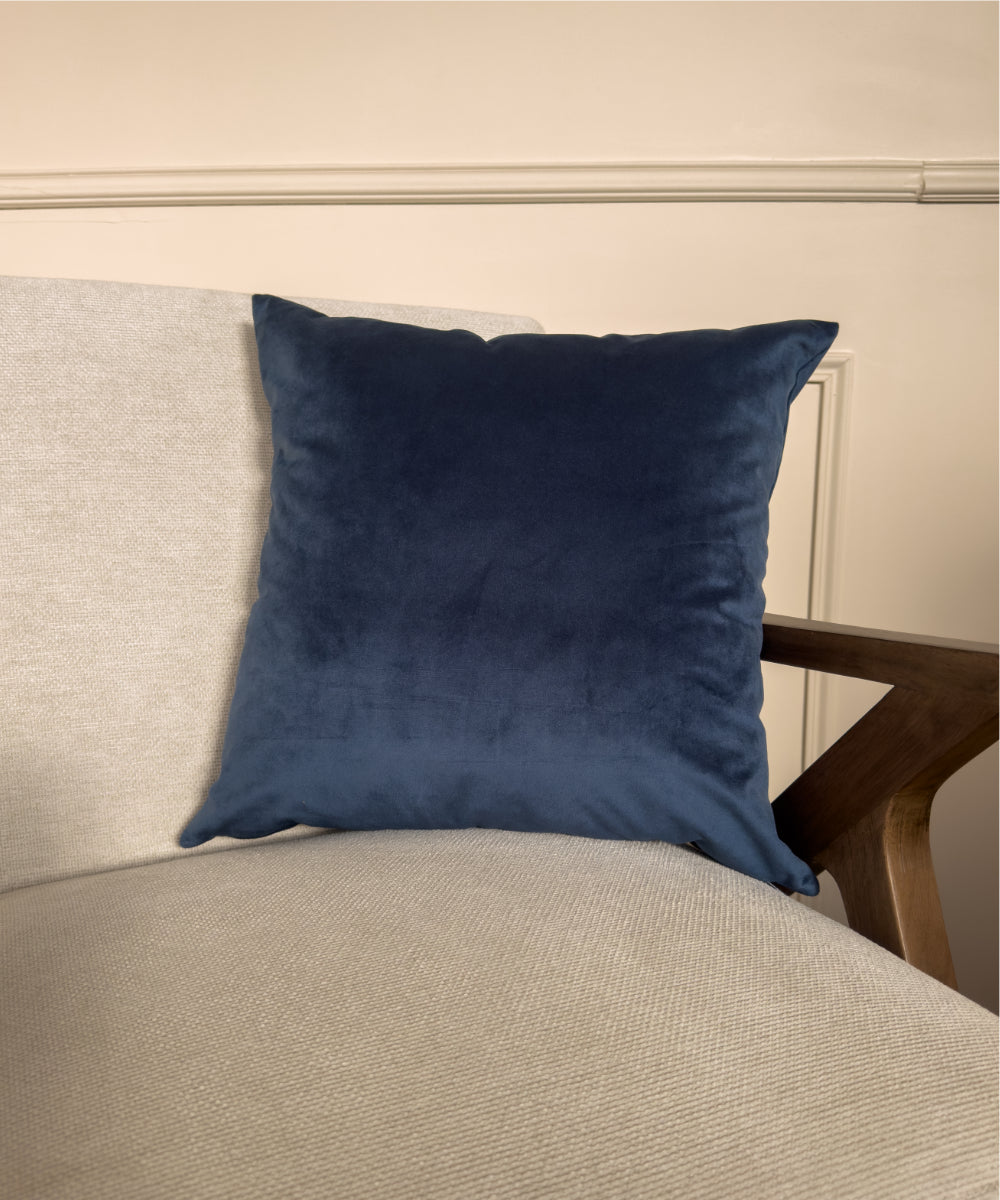 Coussin en velours couleur marine #couleur_marine