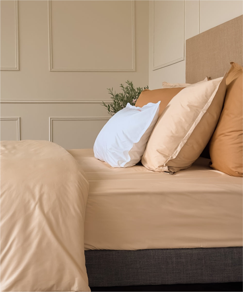 Linge de lit en percale de coton BIO - Le Drap Français - Coloris beige cappuccino #couleur_cappuccino