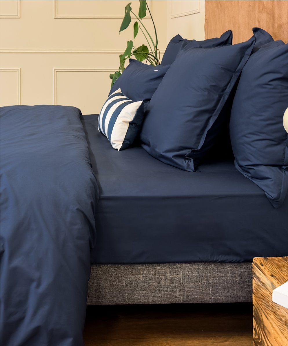 Drap-housse en percale de coton biologique - Bonnet 35cm - Coloris bleu indigo