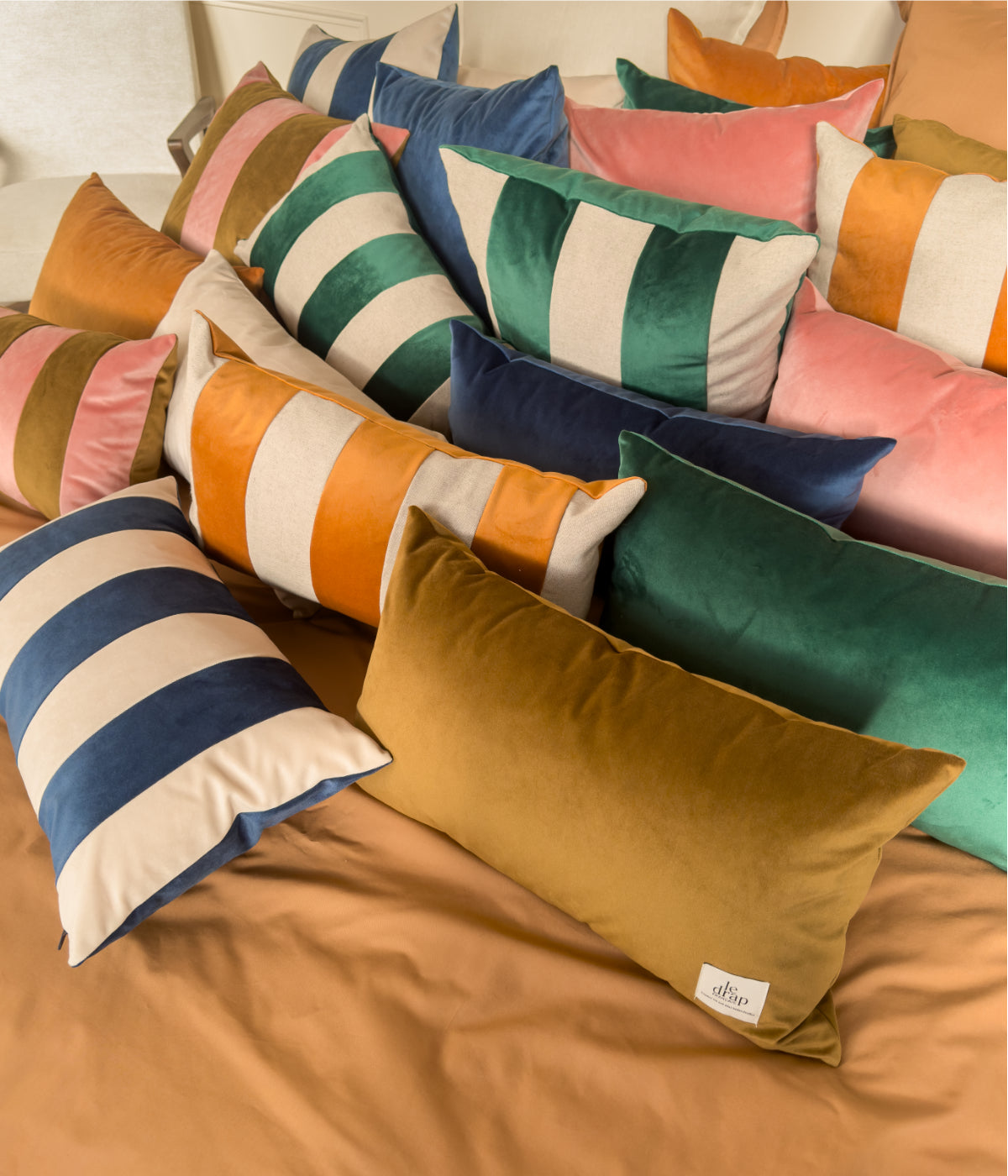 La décoration - Le drap français - Coussin en velours