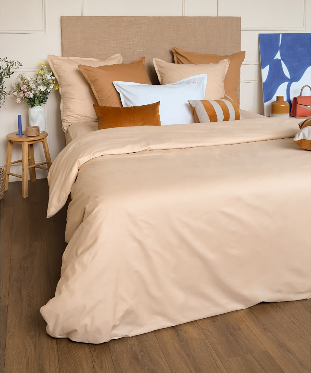 Linge de lit en percale de coton BIO - Le Drap Français - Coloris beige cappuccino #couleur_cappuccino