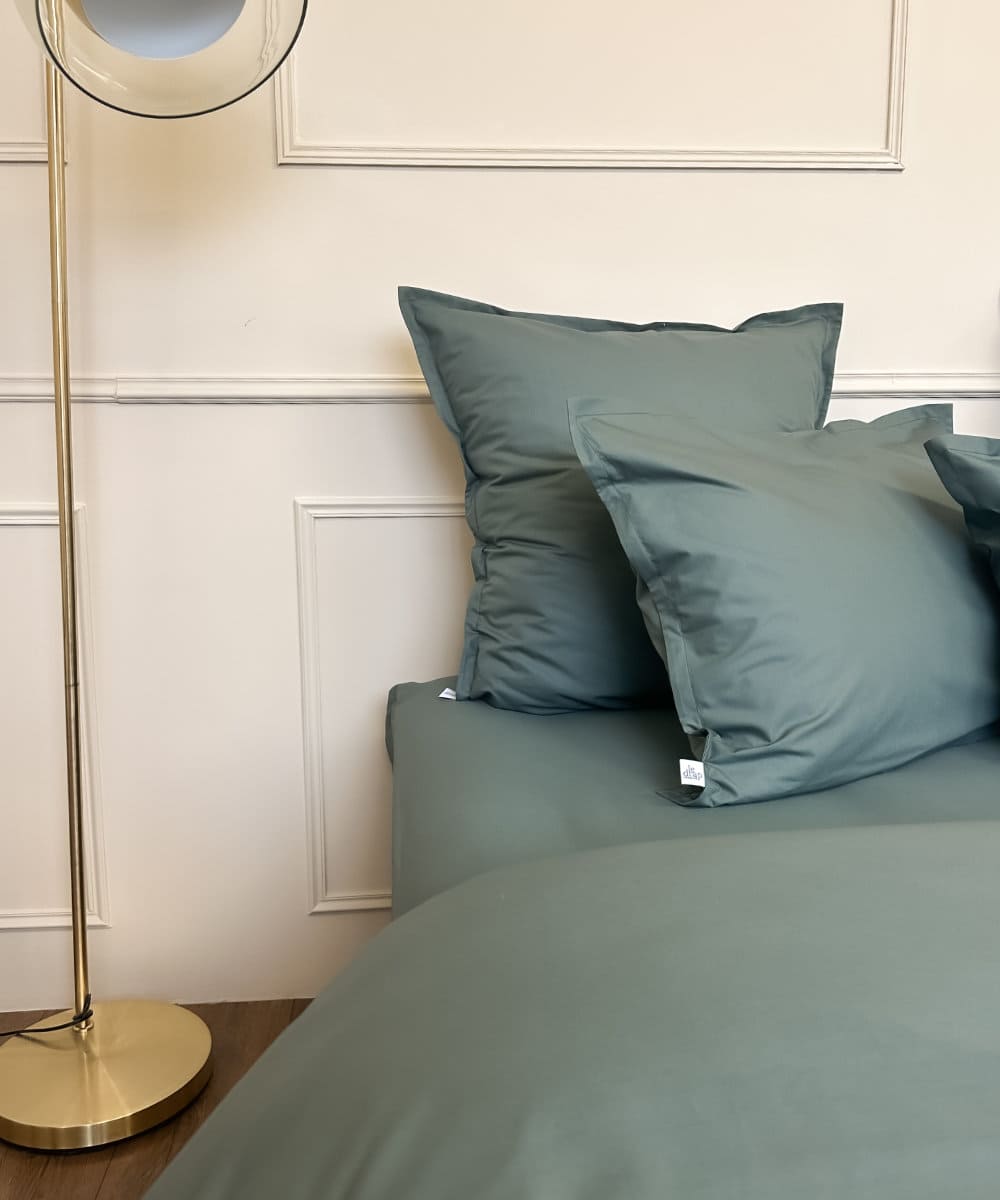 Drap plat en percale de coton bio - Coloris vert sapin - le drap français