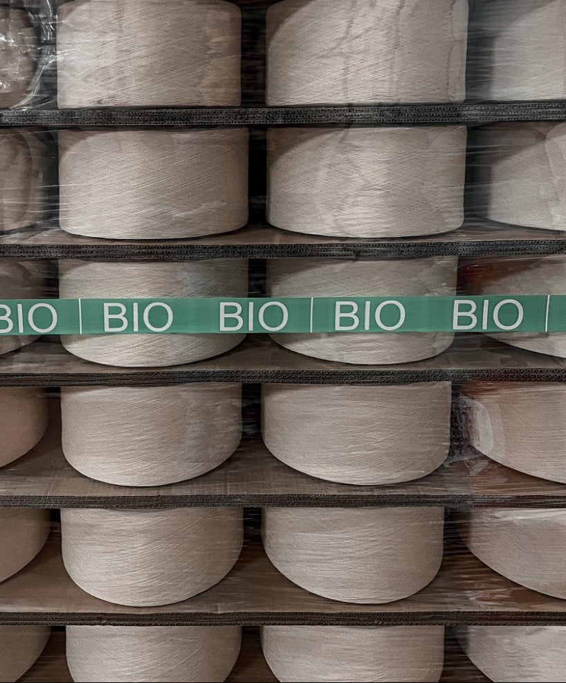 Bobines de fil de coton peigné biologique pour le tissage du satin 90 fils, Le Thillot (Vosges)