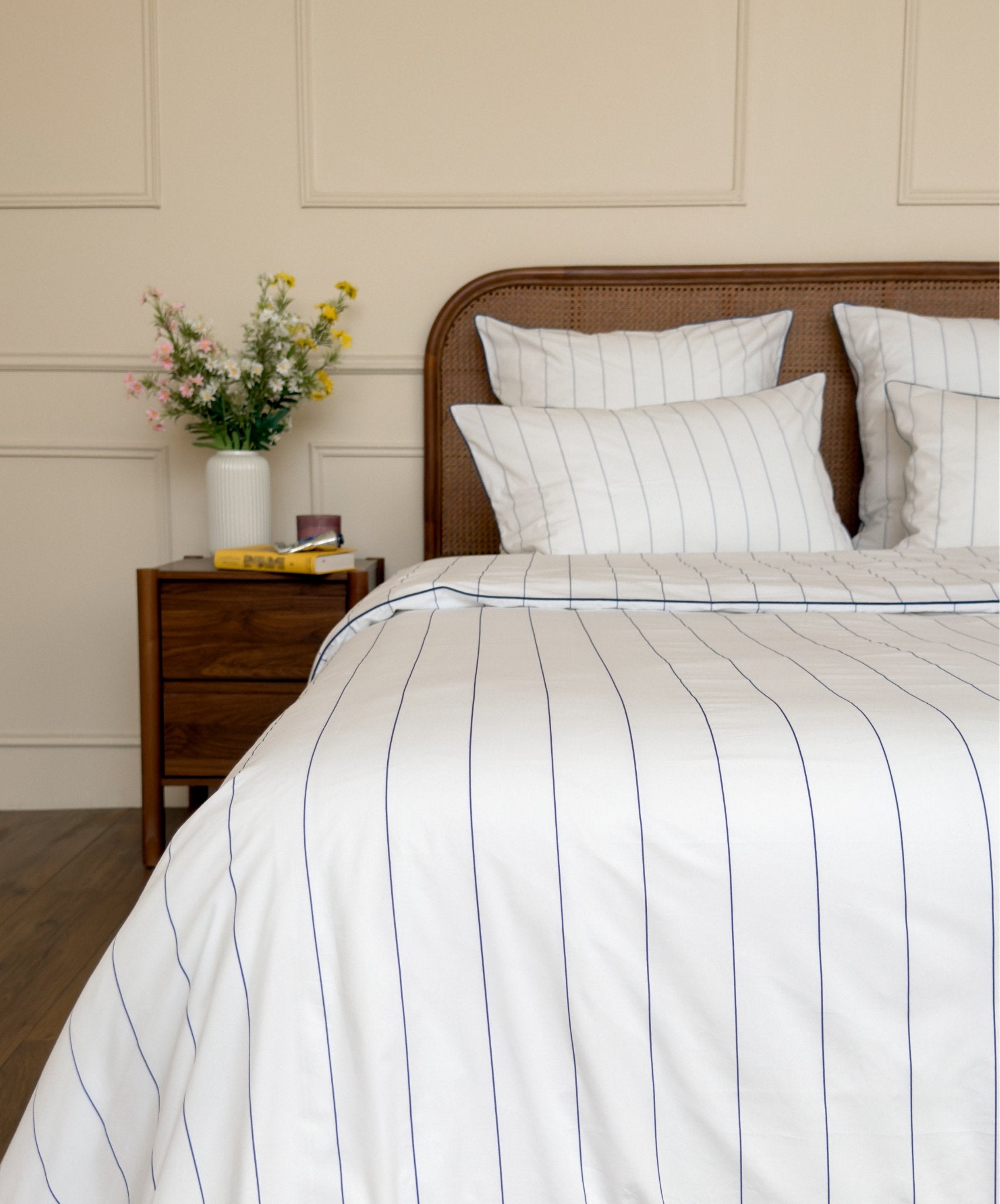 Drap-housse rayé Edition Bleu Vibrant en percale de coton peigné