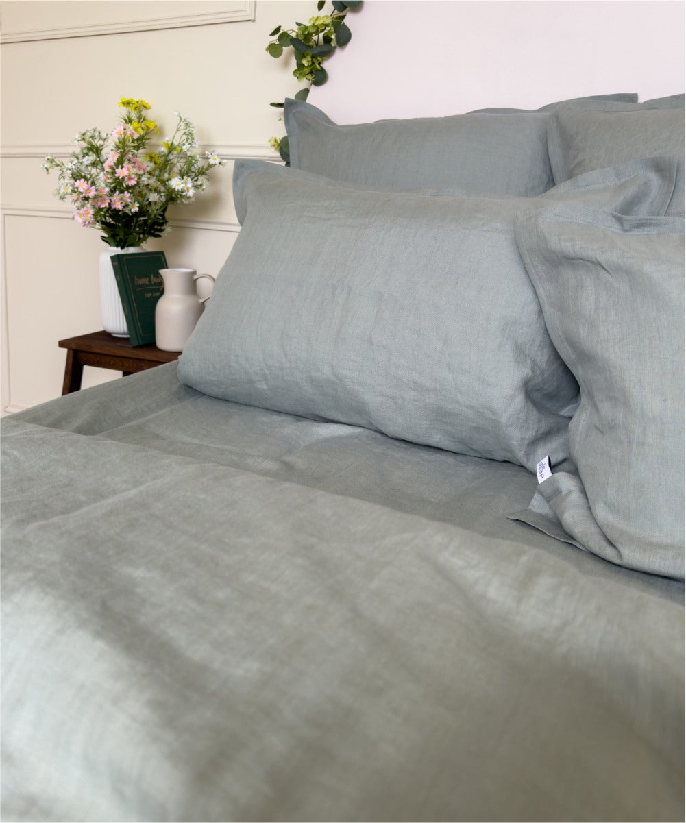 Drap plat Coloris Vert Eucalyptus - Lin lavé, cultivé en France - Le drap Français