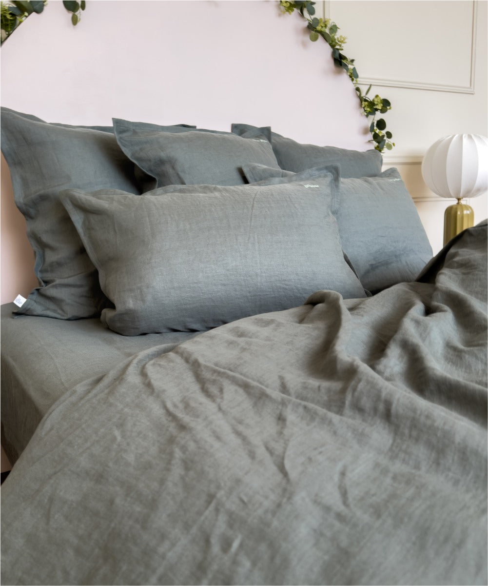 Drap plat en lin lavé français - Coloris vert romarin - Confection Française - Le Drap Français 