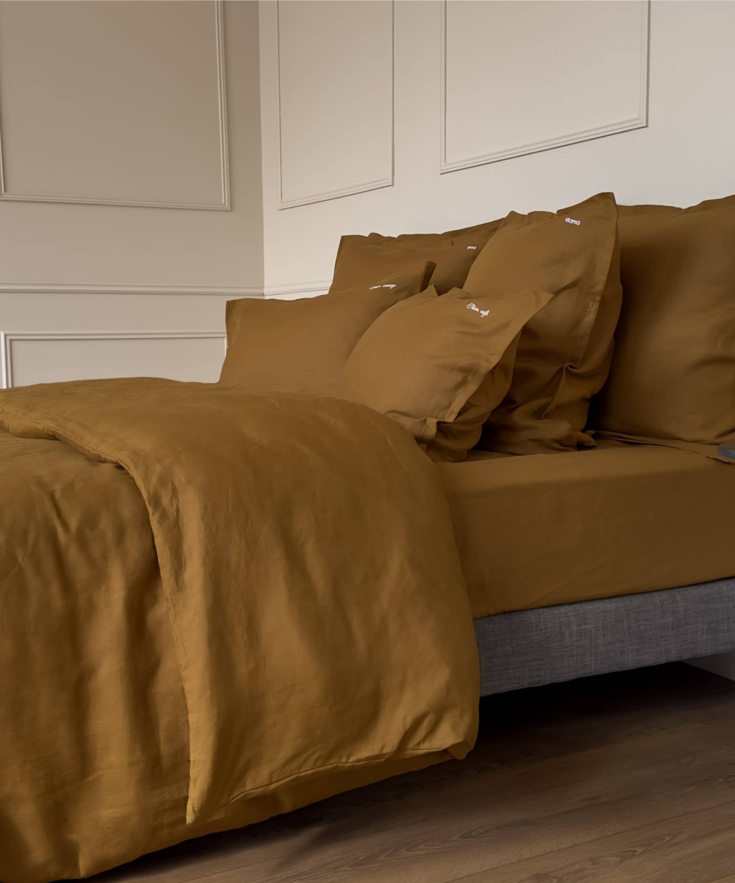 Linge de lit en lin - Parure : housse de couette, drap et taie - Coloris bronze - le drap français 