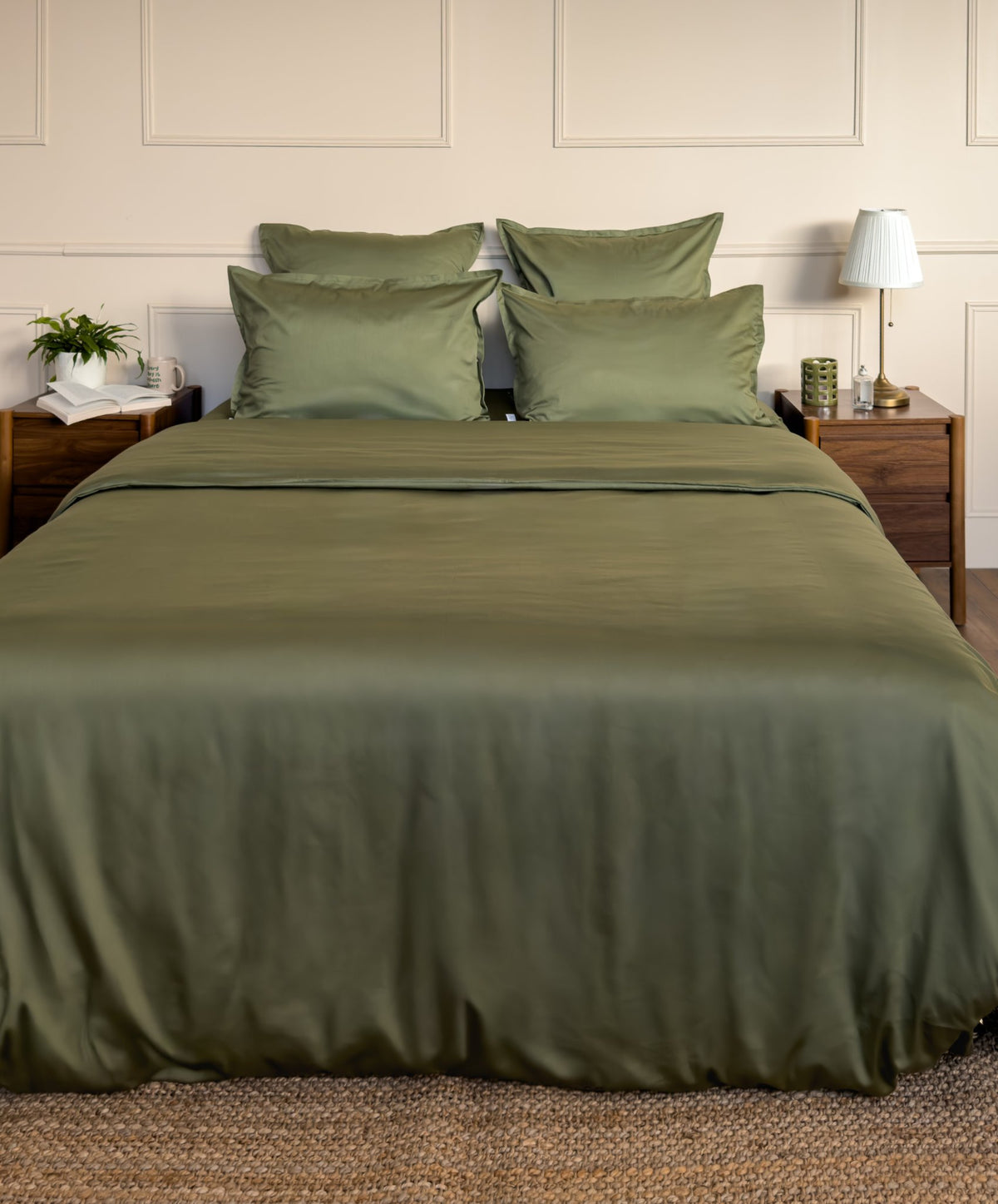 Housse de couette en satin de coton bio vert olive, 90 fils/cm², fabriquée en France
 