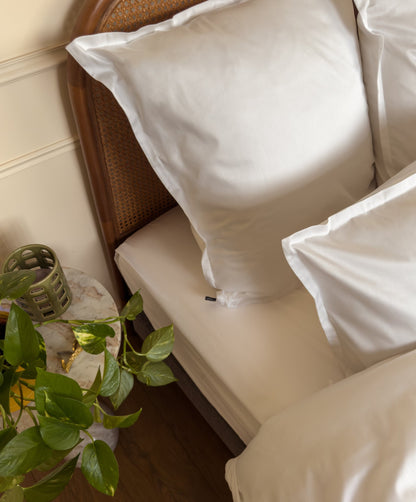 Lot de 2 taies d'oreiller en satin de coton bio blanc, 90 fils/cm², fabriquées en France 